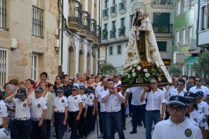 Procesión terrestre