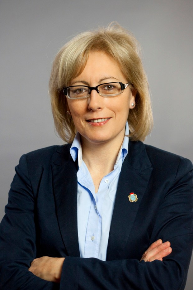 09-Herminia Pouso Maneiro