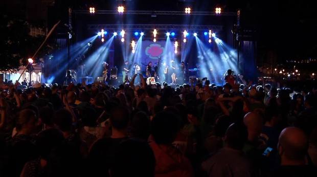 10402958_560348270762388_452233925485696878_n