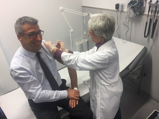 LUIS VERDE.VacinaGRIPE2016 .JPG