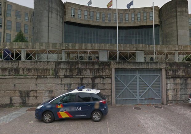 AUDIENCIA PROVINCIAL DE SANTIAGO /